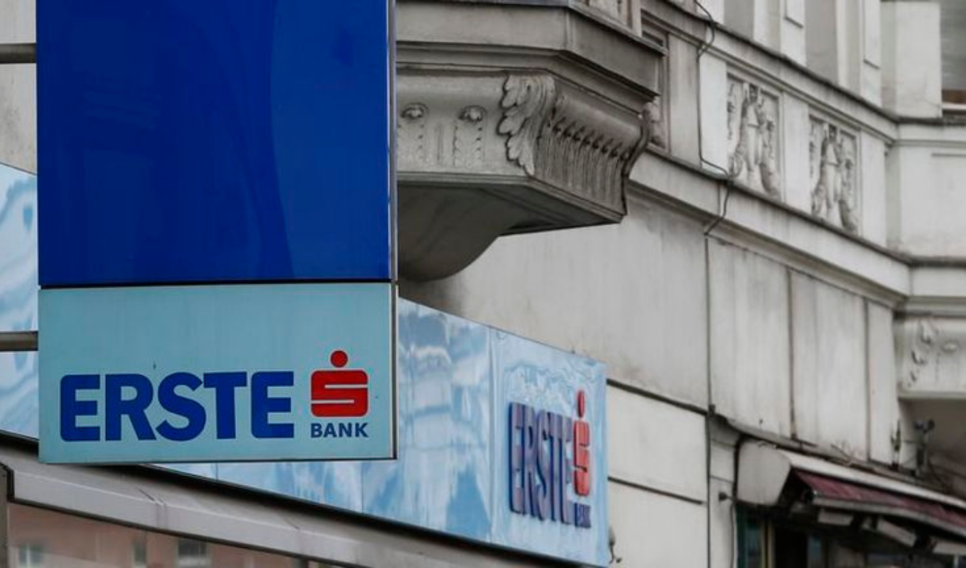 Is Erste Group Banks Stock Fairly Priced After Strong Gains Banking Gurukul, GOLN Is Erste Group Bank’s Stock Fairly Priced After Strong Gains?