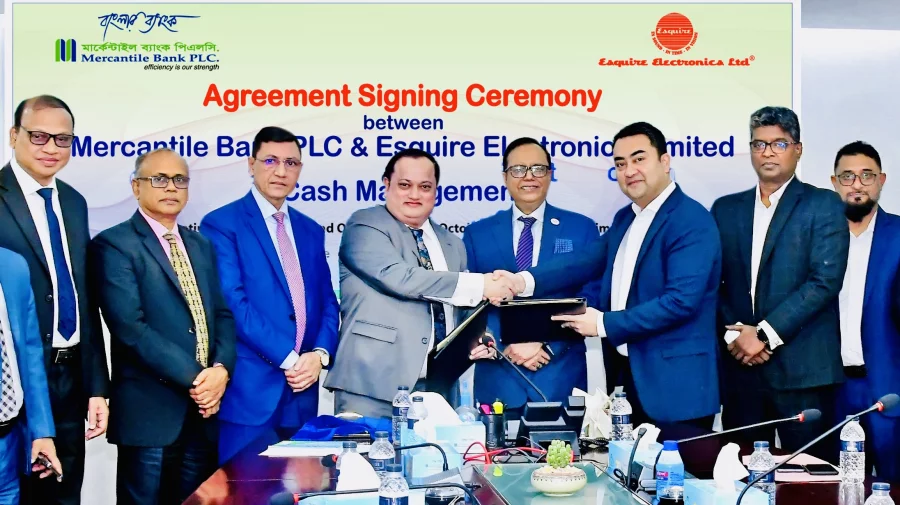 Mercantile Bank Signs Cash Management Deal with Esquire Electronics Banking Gurukul, GOLN Mercantile Bank Signs Cash Management Deal with Esquire Electronics.