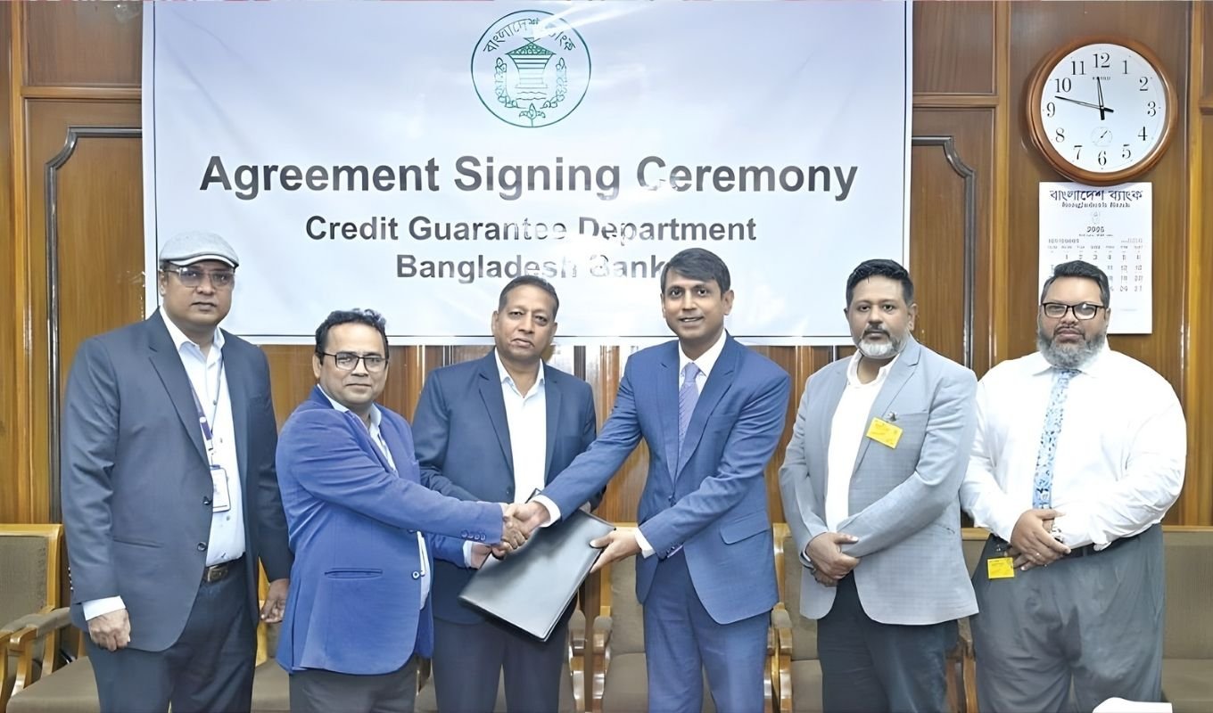 Untitled 4 Banking Gurukul, GOLN Premier Bank Joins Hands with Bangladesh Bank to Support Small Borrowers