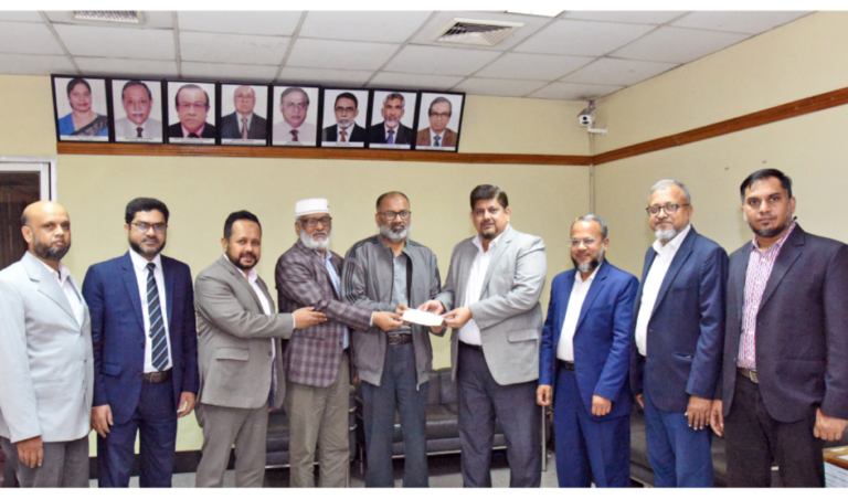 Al-Arafah Islami Bank Donates To Dhaka Medical College