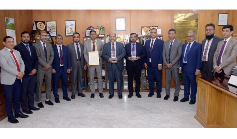 Pubali Bank Awarded Best Islamic Banking Window in Bangladesh 2025 Banking Gurukul, GOLN Pubali Bank Gains International Recognition for Islamic Banking Window